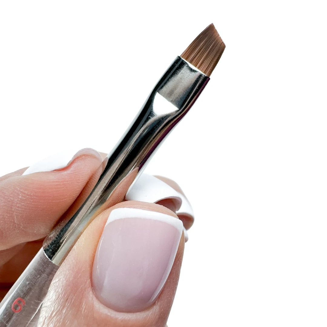 PINSEL FÜR FRENCH MANICURE – SCHRÄG